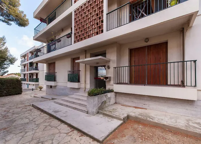 Apartment T2 Confort - Calme - Proche *